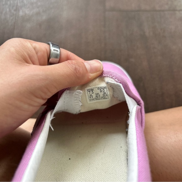 Vans Pink Canvas Slip-On Shoes - Picture 2 of 4